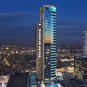 Otel Wyndham Grand Levent & Conference Center, İstanbul