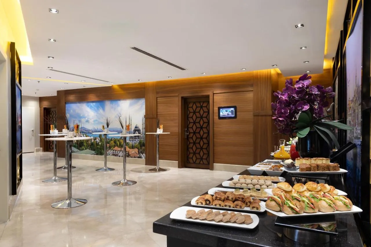 Mercure Istanbul Bomonti 5*,  Турция