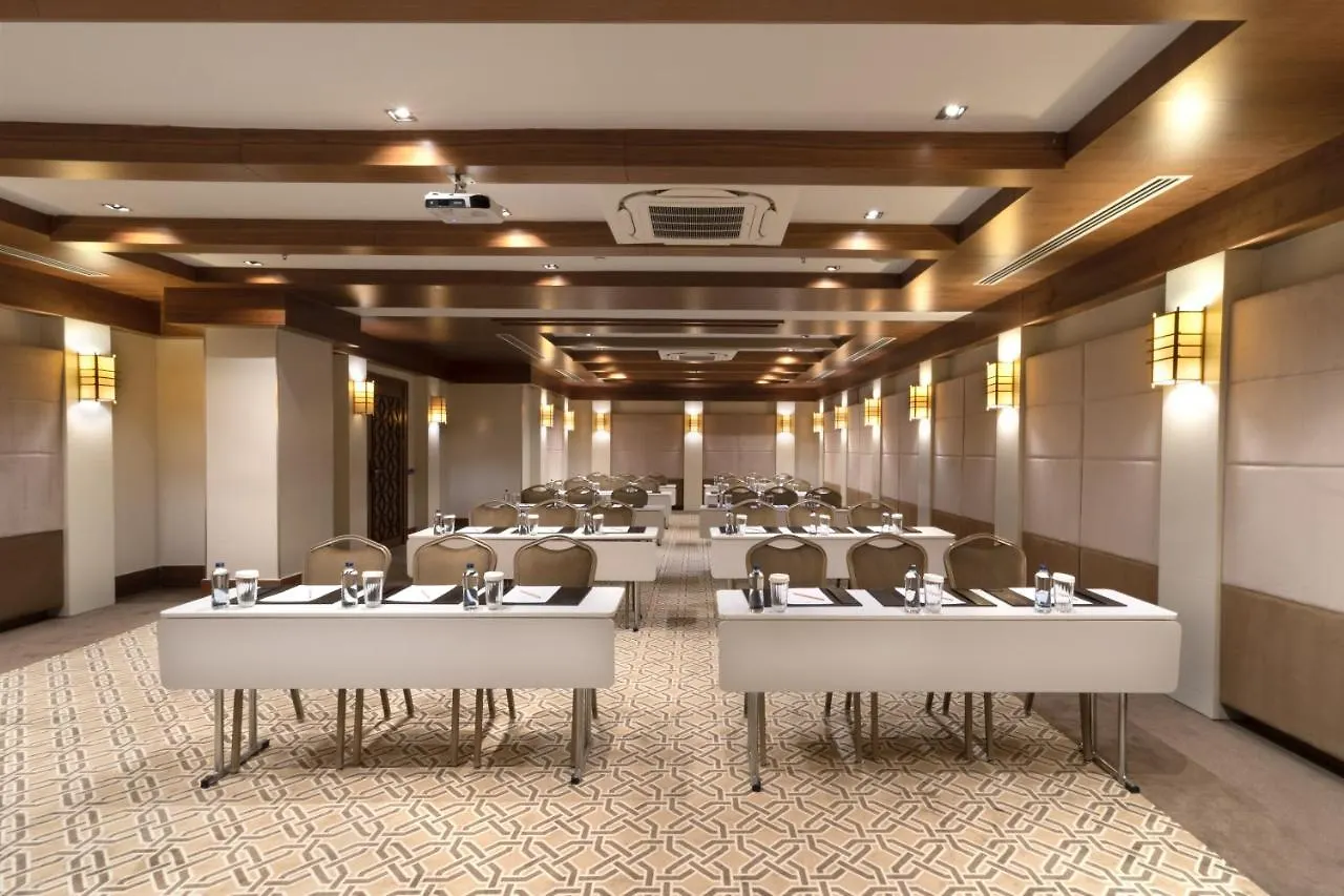 ***** Отель Mercure Istanbul Bomonti Турция